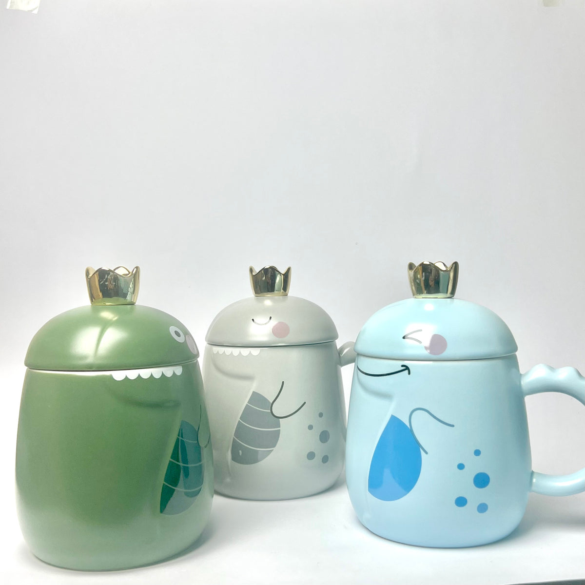 Cute Ceramic Dinosaur Mug with Golden Spoon