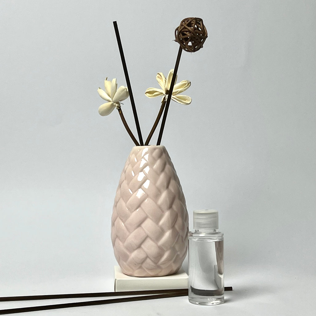 Textured Ceramic Reed Diffuser with Sola Flowers & Rattan Ball Accents