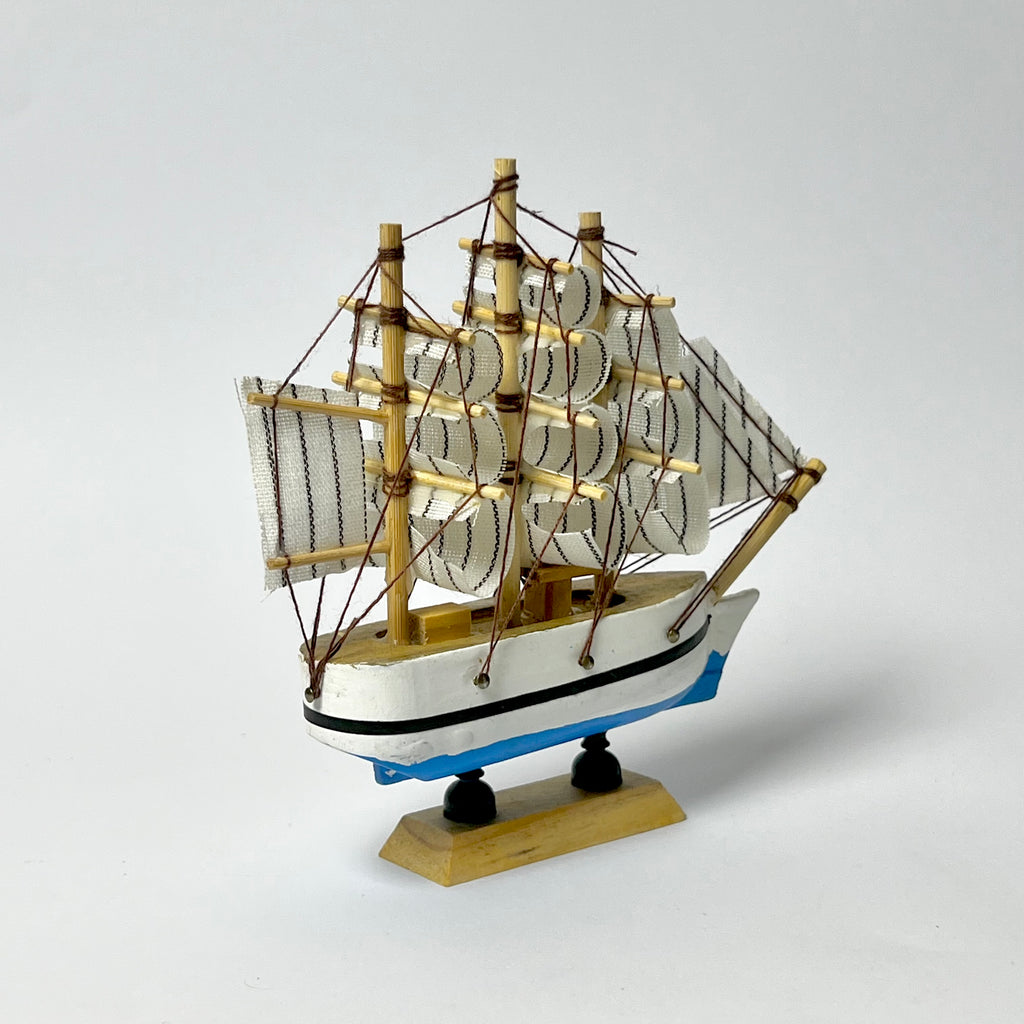 Vintage Sailing Ship Model – Nautical Decorative Boat