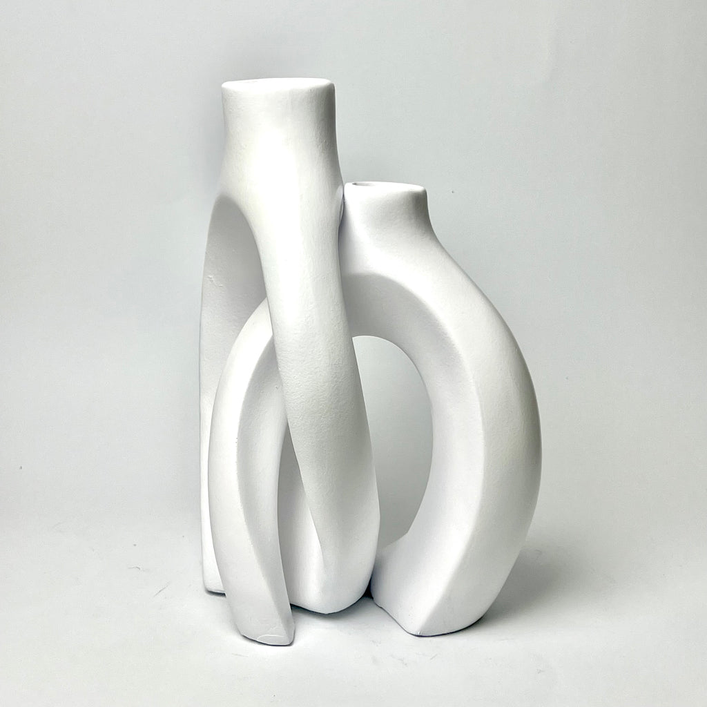 Modern Interlocking Ceramic Vase Set of 2 – Minimalist Matte Hollow Couple Vases